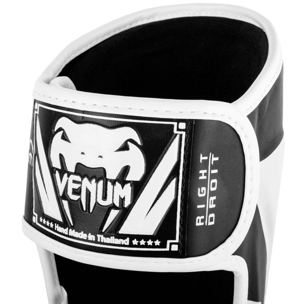 Paratibie Venum Elite Nero/Bianco Made in Thailand per Muay Thai, Kickboxing e MMA