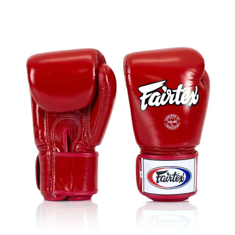 Guantoni Fairtex BGV1 rosso per Muay Thai, Kickboxing e Boxe.