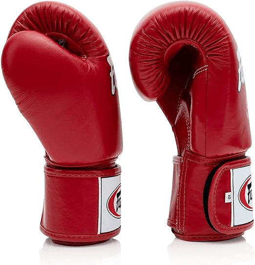 Guantoni Fairtex BGV1 rosso per Muay Thai, Kickboxing e Boxe.