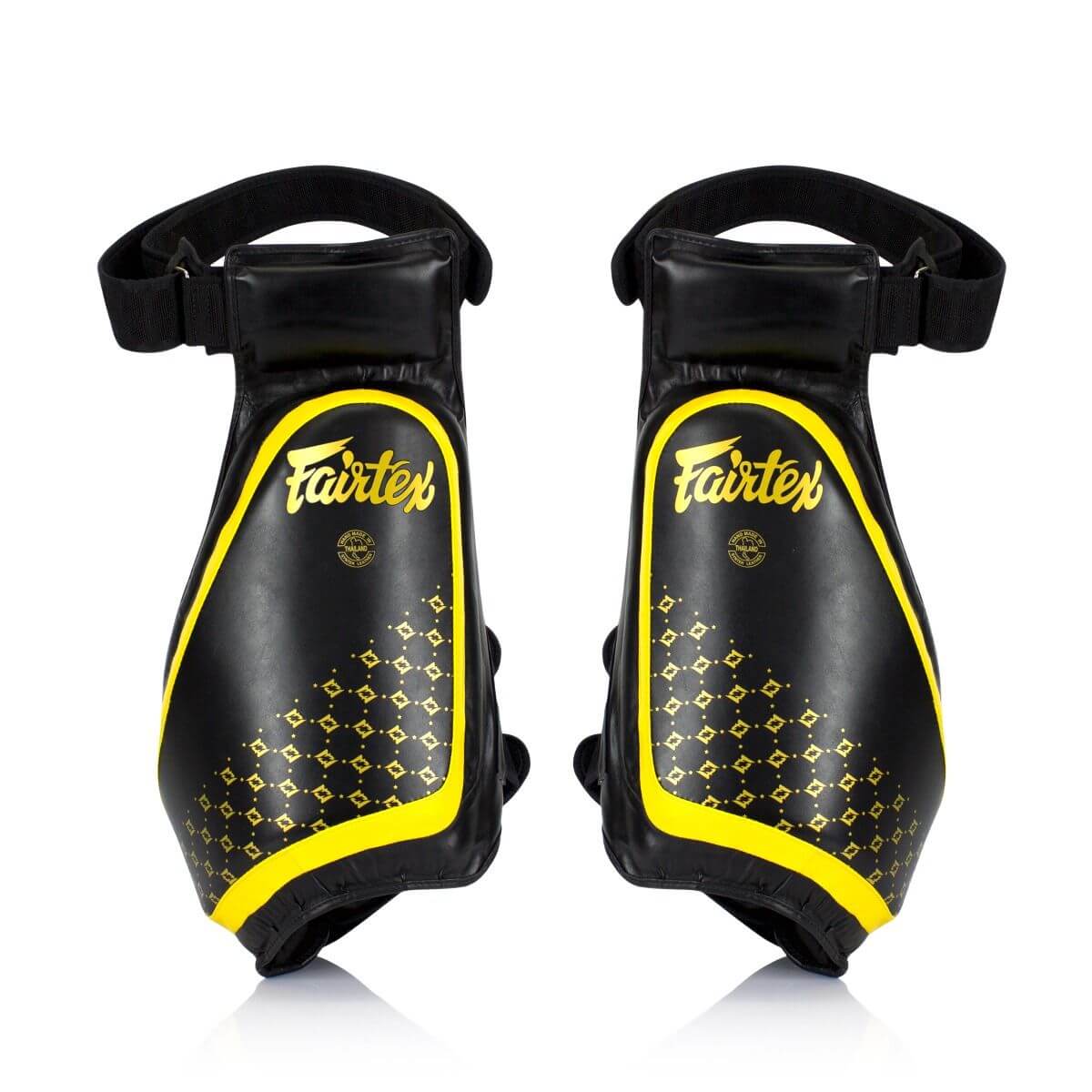 Paracosce Fairtex light nero, per allenamento Low kick, Muaythai Kickboxing, MMA
