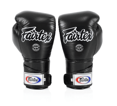 Guantoni Fairtex Angular BGV6 Nero per Boxe, Kickboxing e Muay Thai.