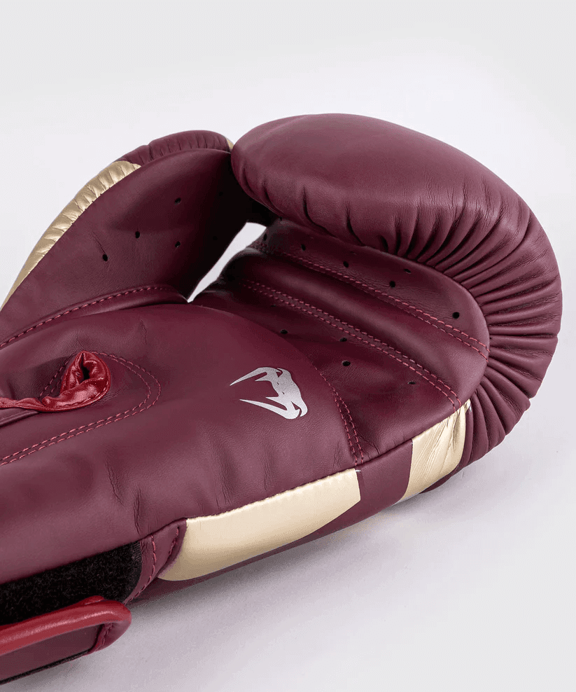 Guantoni Venum ELITE Bordeaux per allenamenti e match di Muay Thai, Kickboxing e Boxe.