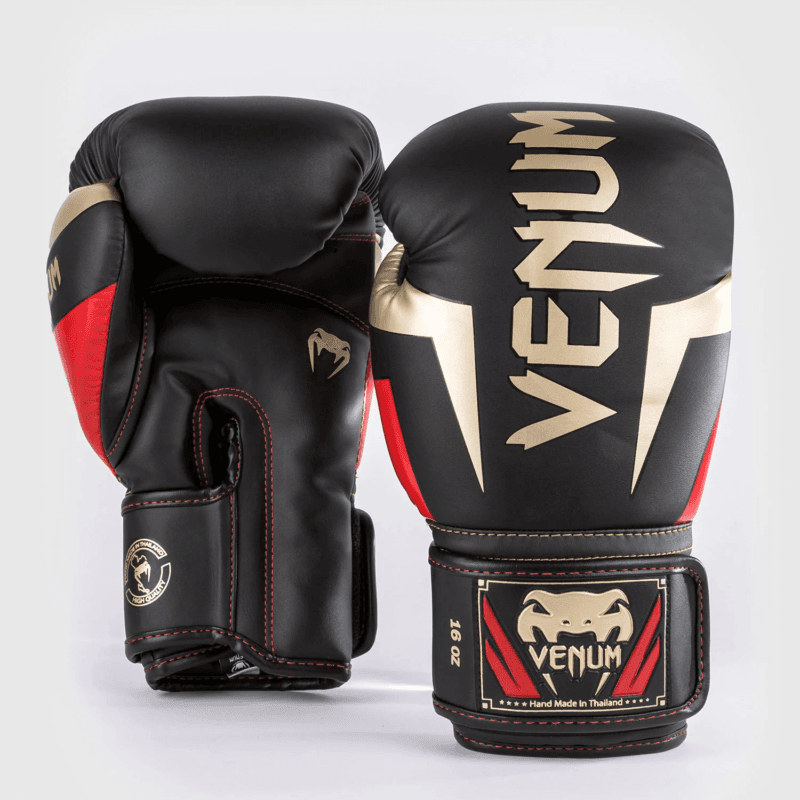 Guantoni Venum ELITE Nero/rosso/oro per allenamenti e match di Muay Thai, Kickboxing e Boxe.