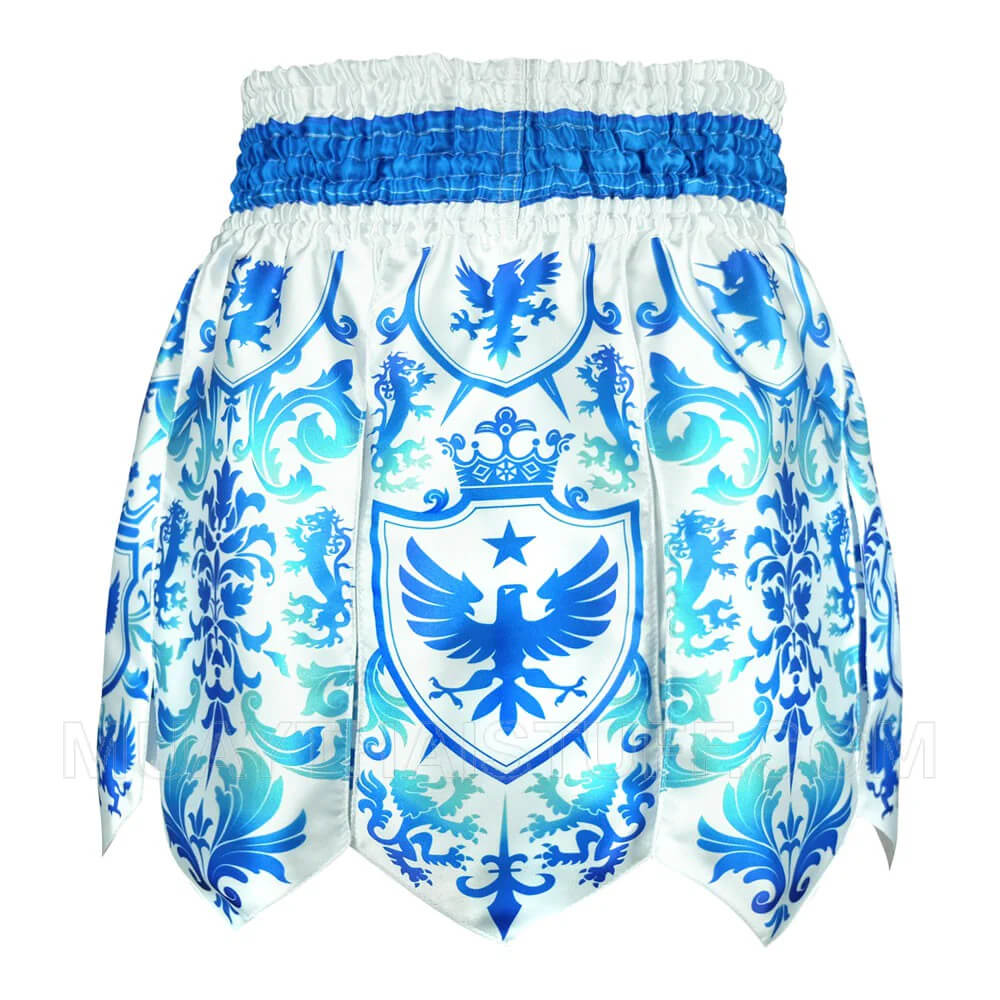 Pantaloncini Muay Thai/Kickboxing Tuff Gladiator Blu/Bianco per K1-Kickboxing e Muay Thai. Microfiber leggero, non si attaccano. Modello Gladiatore con frange.