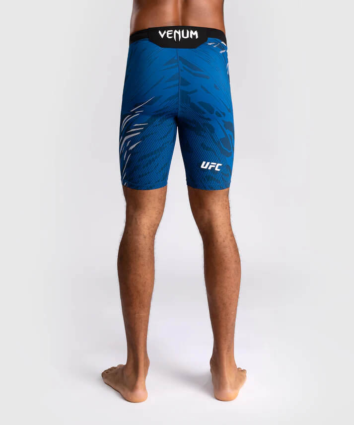 Pantaloncini Vale Tudo a compressione UFC Venum Fusion 4.0 Authentic Fight Night Blu per MMA, Grappling, No Gi. Pantaloncini usati in UFC, pantaloncini aderenti per allenamento MMA, Grappling.