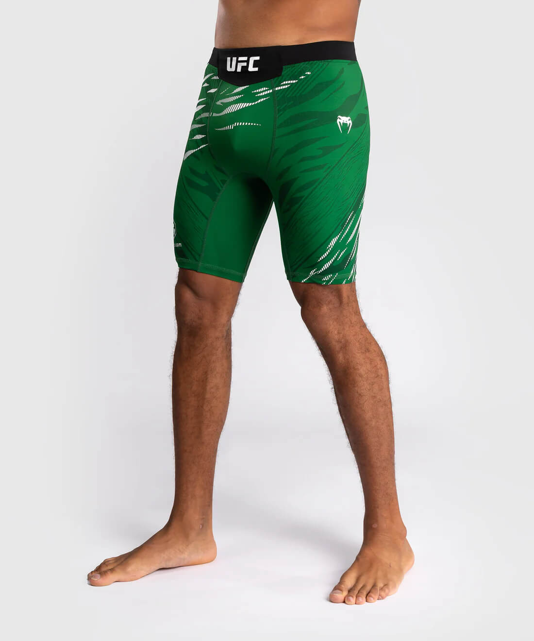 Pantaloncini Vale Tudo a compressione UFC Venum Fusion 4.0 Authentic Fight Night Verde per MMA, Grappling, No Gi. Pantaloncini usati in UFC, pantaloncini aderenti per allenamento MMA, Grappling.