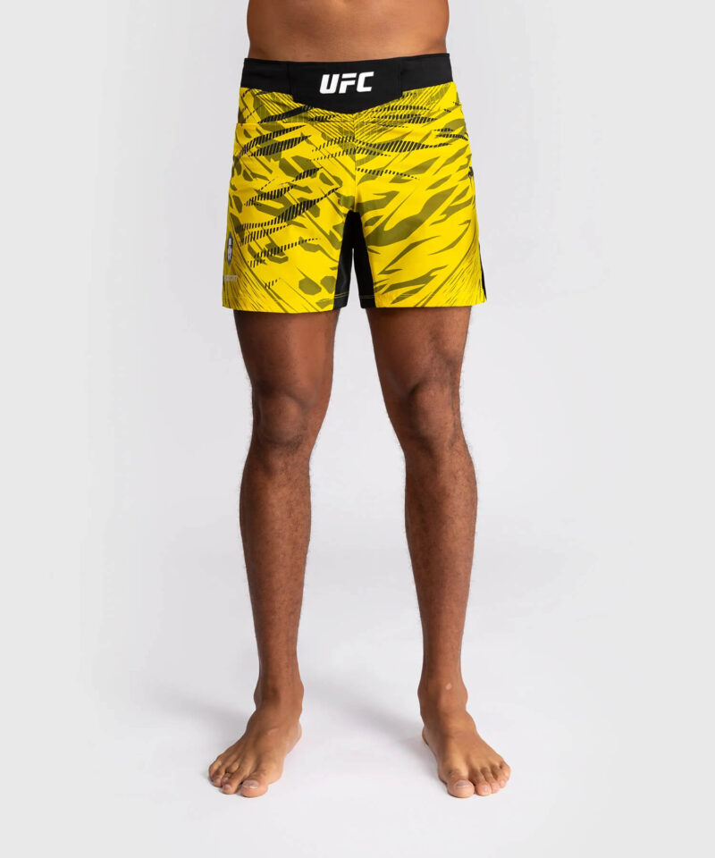 Pantaloncini UFC Fusion 4.0 Authentic Fight NIght by Venum Giallo. Pantaloncini MMA UFC bianco. Pantaloncini allenamento MMA, Grappling, No Gi.