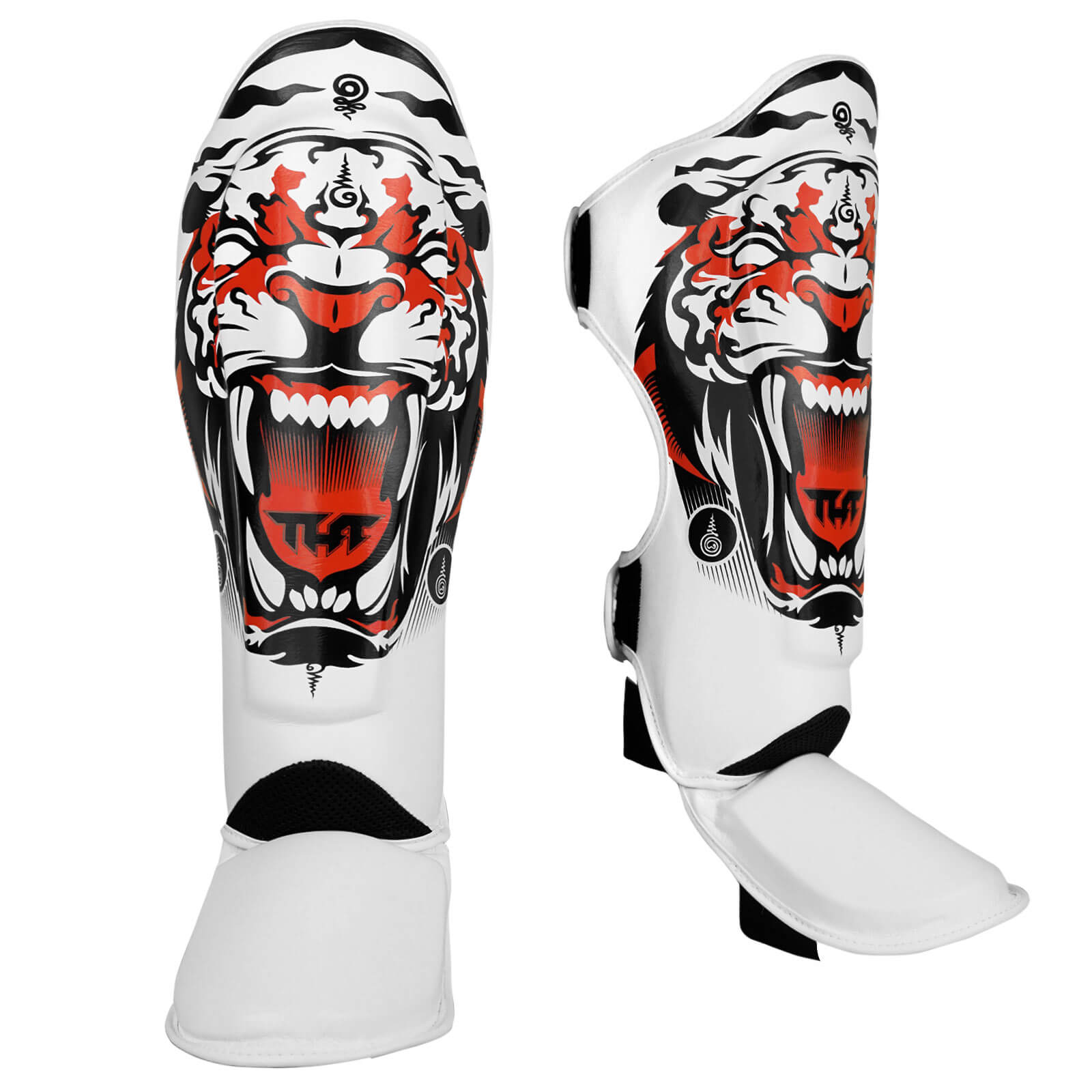 Paratibie Muay Thai Tuff White Tiger TUF-SGM-TIGER WHITE per allenamenti di Muay Thai, Kickboxing ed MMA. Paratibie interi doppia protezioni fatti a mano in Thailandia. Copertura piede