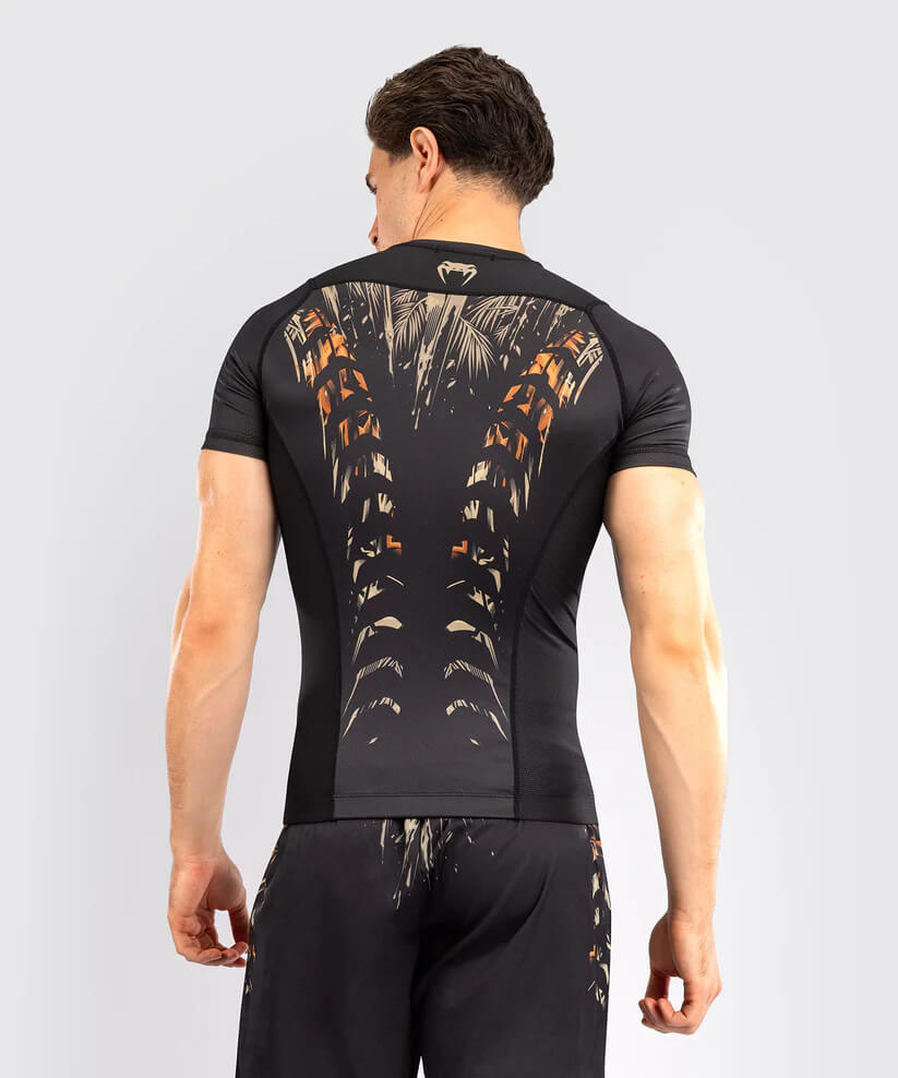 Rashguard Venum Tiger Nero/Arancione Neon per MMA, Grappling, No Gi, Kickboxing e Muay Thai. Rashguard nuova collezione Venum Stampa con Tigre. T-Shirt a compressione.