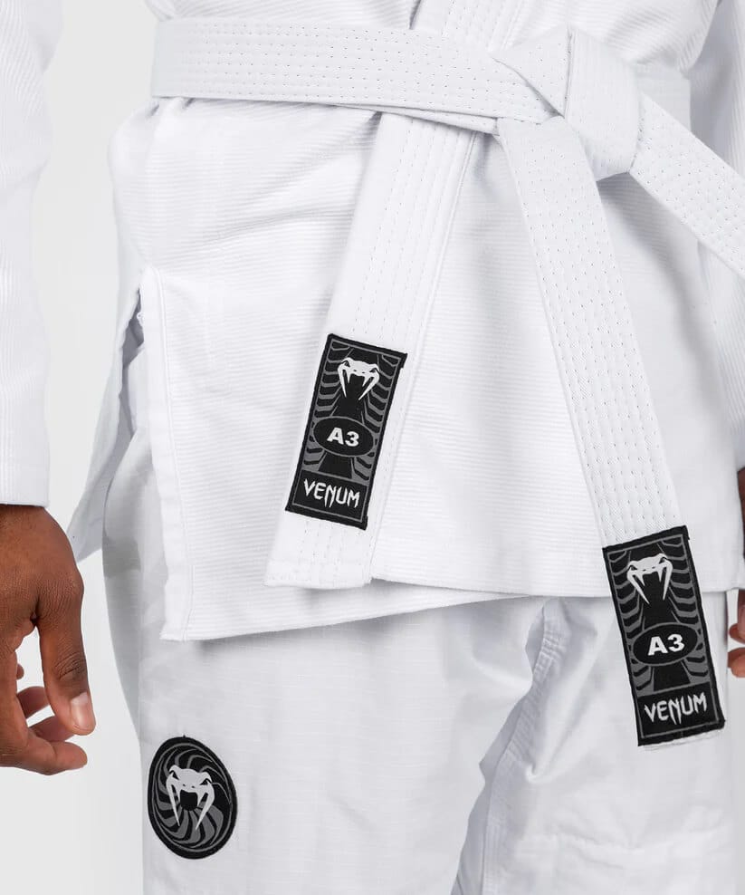 Gi da Brazilian Jiu Jitsu Venum BJJ First Bianco. Gi basic per principianti.