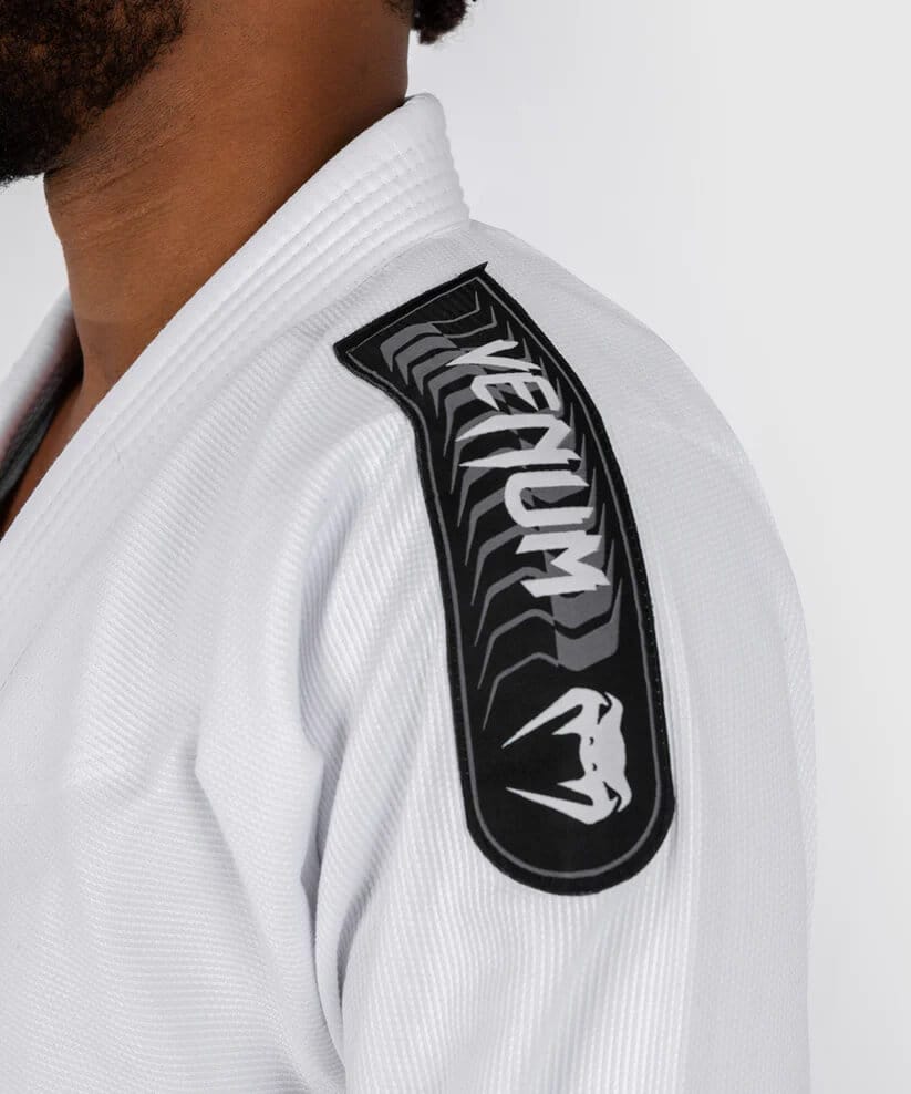 Gi da Brazilian Jiu Jitsu Venum BJJ First Bianco. Gi basic per principianti.