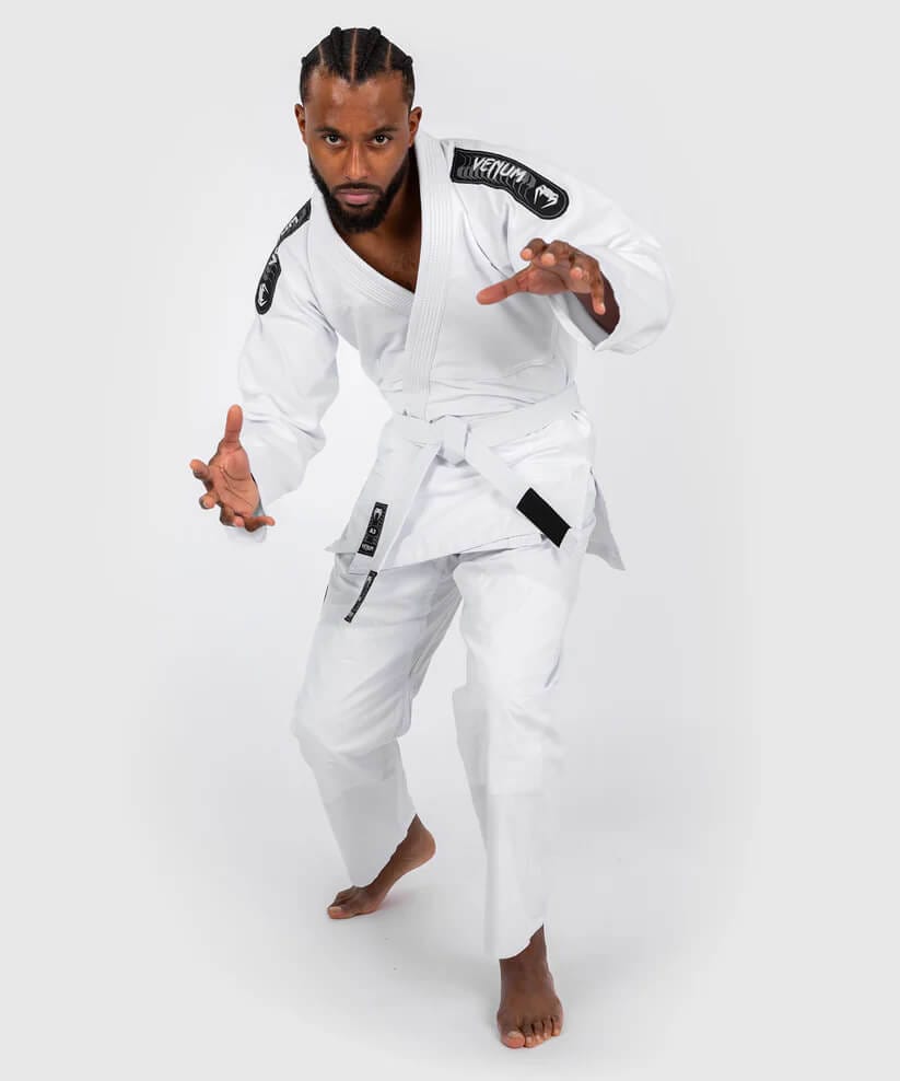 Gi da Brazilian Jiu Jitsu Venum BJJ First Bianco. Gi basic per principianti.