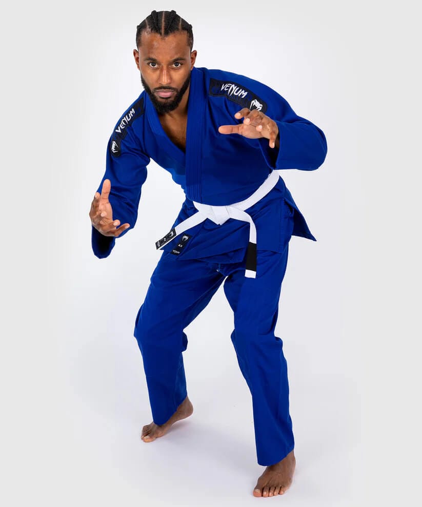 Gi da Brazilian Jiu Jitsu Venum BJJ First Blu. Gi basic per principianti.