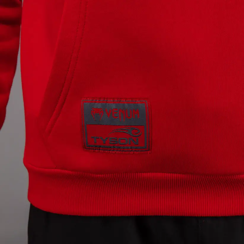 Felpa con cappuccio Mike Tyson Tiger x Venum Rosso per appassionati di Boxe e Sport da Combattimento.