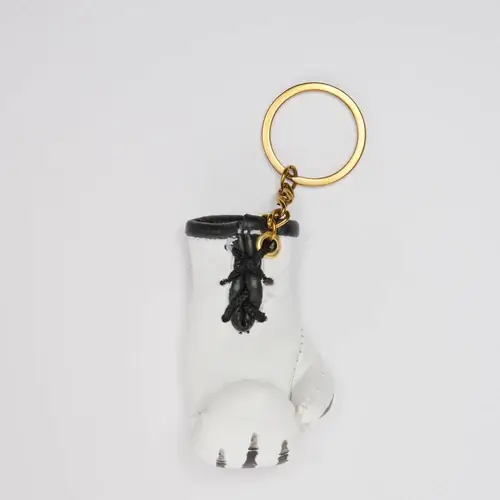Guantino Portachiavi Leone X IUTER Bianco/Nero AC02-04