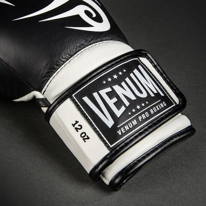 Guantoni Boxe professionali Venum Giant 2.0 Edizione limitata Mike Tyson in vera pelle con velcro