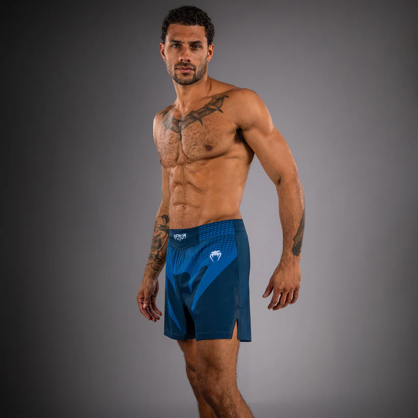 Pantaloncini Venum No GI Indaco per allenamenti e match di Grappling ed MMA, IBJJF Approved. Pantaloncini MMA per gare.