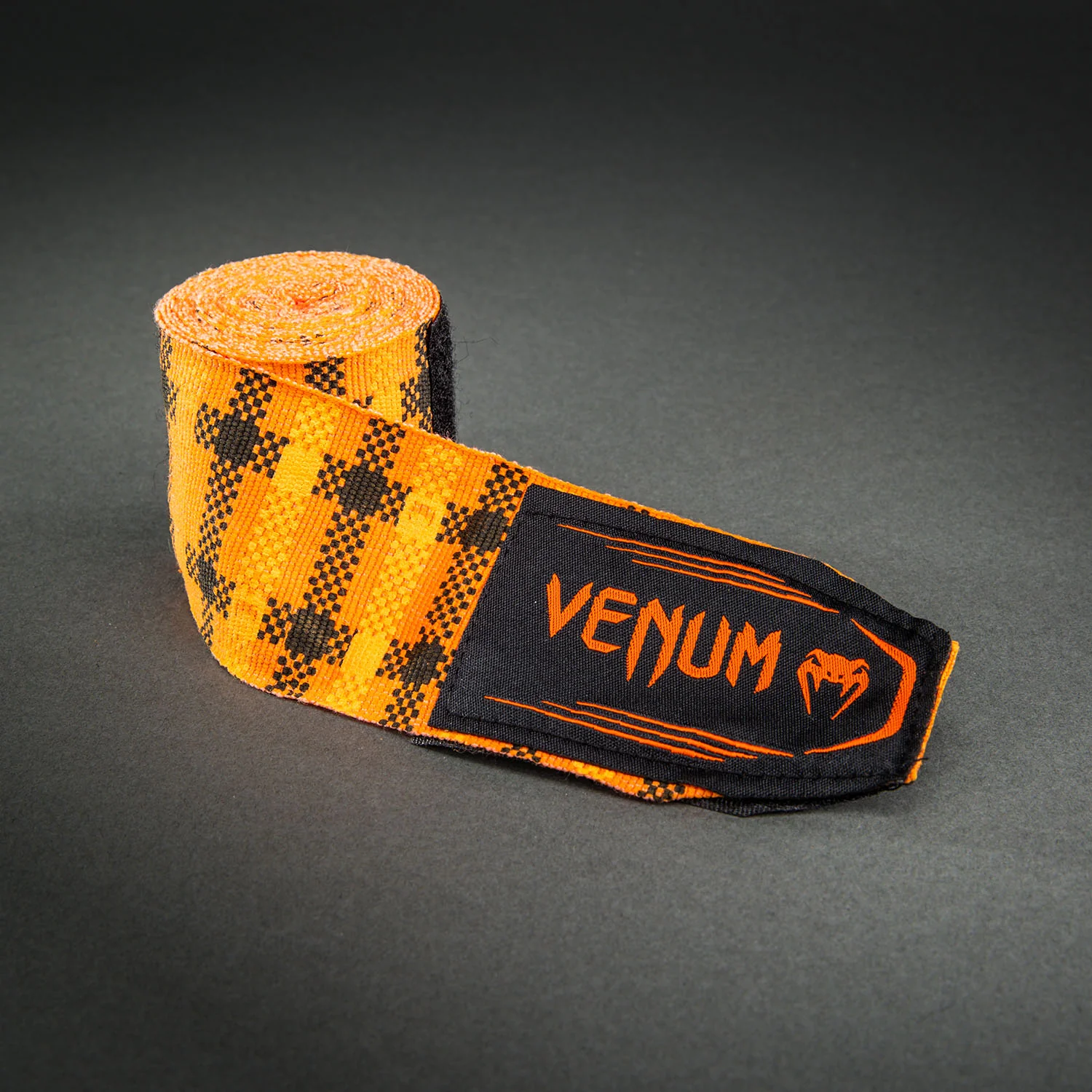 Fasce da Boxe Venum Tartan Zucca VENUM-05958-009-G-02-2 per bendaggi da Pugilato, MMA, Kickboxing e Muay Thai. Bendaggi da 4m e 4,5m.