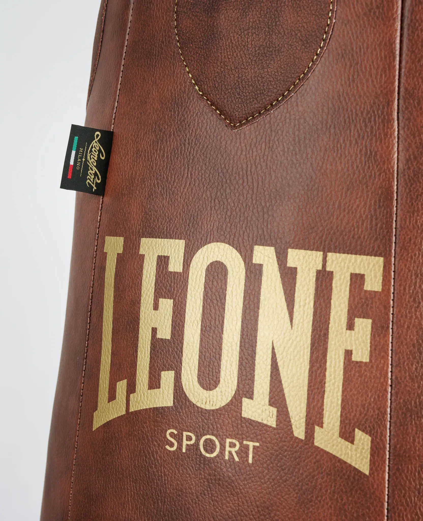 Sacco da Boxe Ercole Leone Sport ATD01 Marrone Vintage 50 kg per allenamenti di Muay Thai, Kikcboxing e Boxe. Sacco da Boxe made in Italy.
