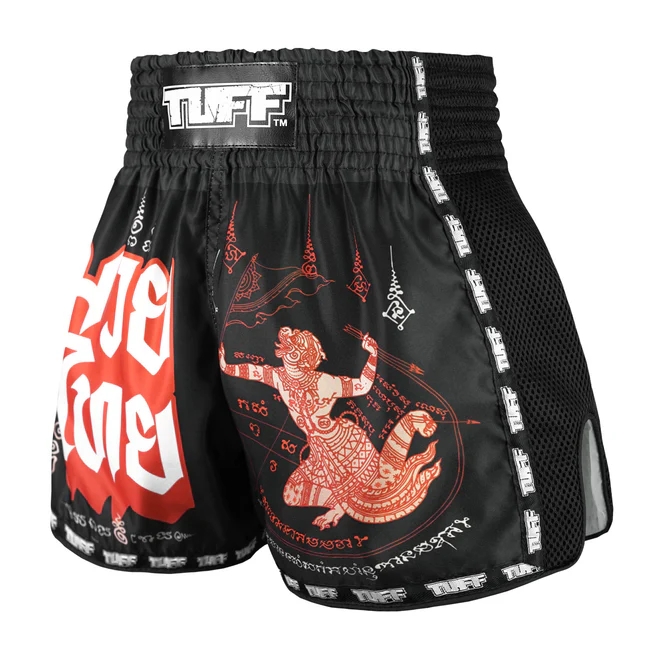 Pantaloncini Muay Thai Tuff Hanuman Black TUF-MSC102-BLK, per allenamenti e match di Muay Thai, Kickboxing. Pantaloncini Made in Thailand, comodi e leggeri realizzati in Microfiber, resistenti e durevoli. Stampa in Sublimazione.