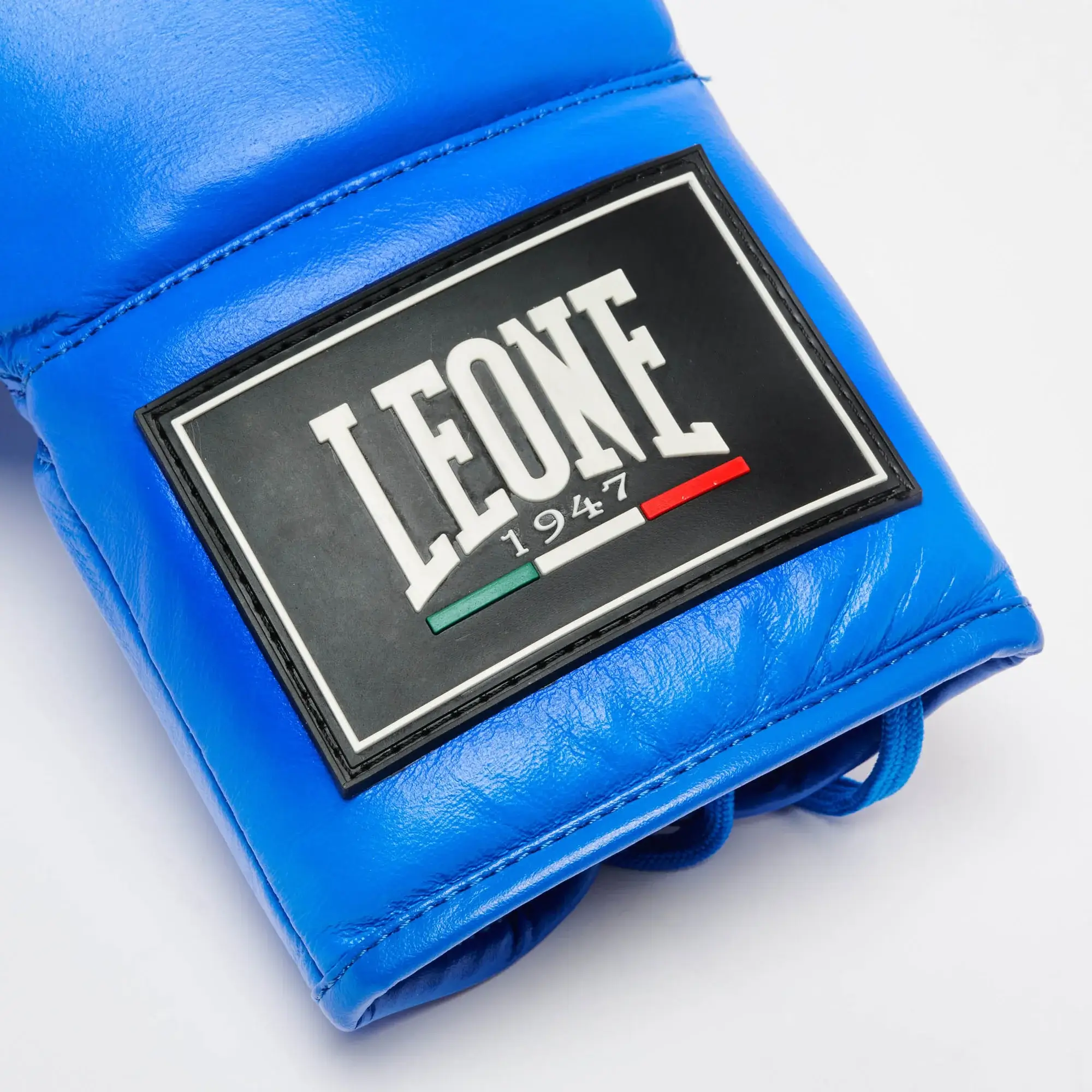 Guantoni Leone 1947 Shock Pro Blu GN057L per match di Boxe, Kickboxing e Muay Thai in Pelle bovina, Guantoni professionali adatti agli agonisti.