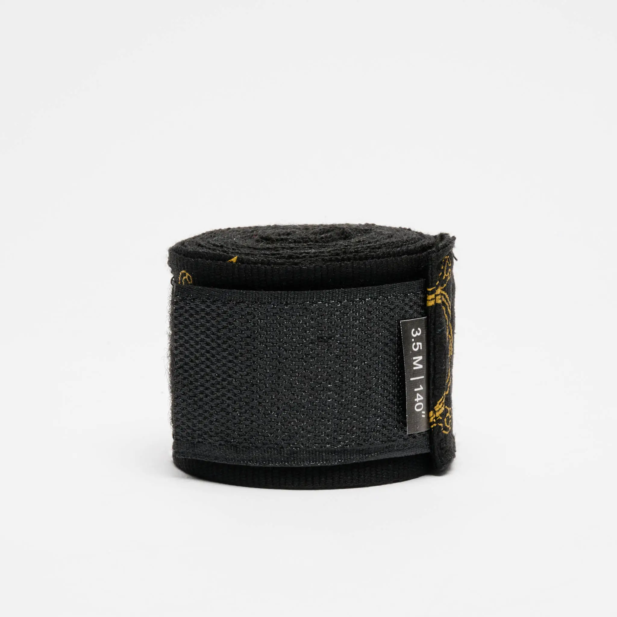 Bendaggi Boxe Leone x Dolly Noire Nero/Oro AB705DN per allenamenti di Boxe, Kickboxing, MMA e Muay Thai. Fasce con chiusura Velcro. Protezione polso e nocche.
