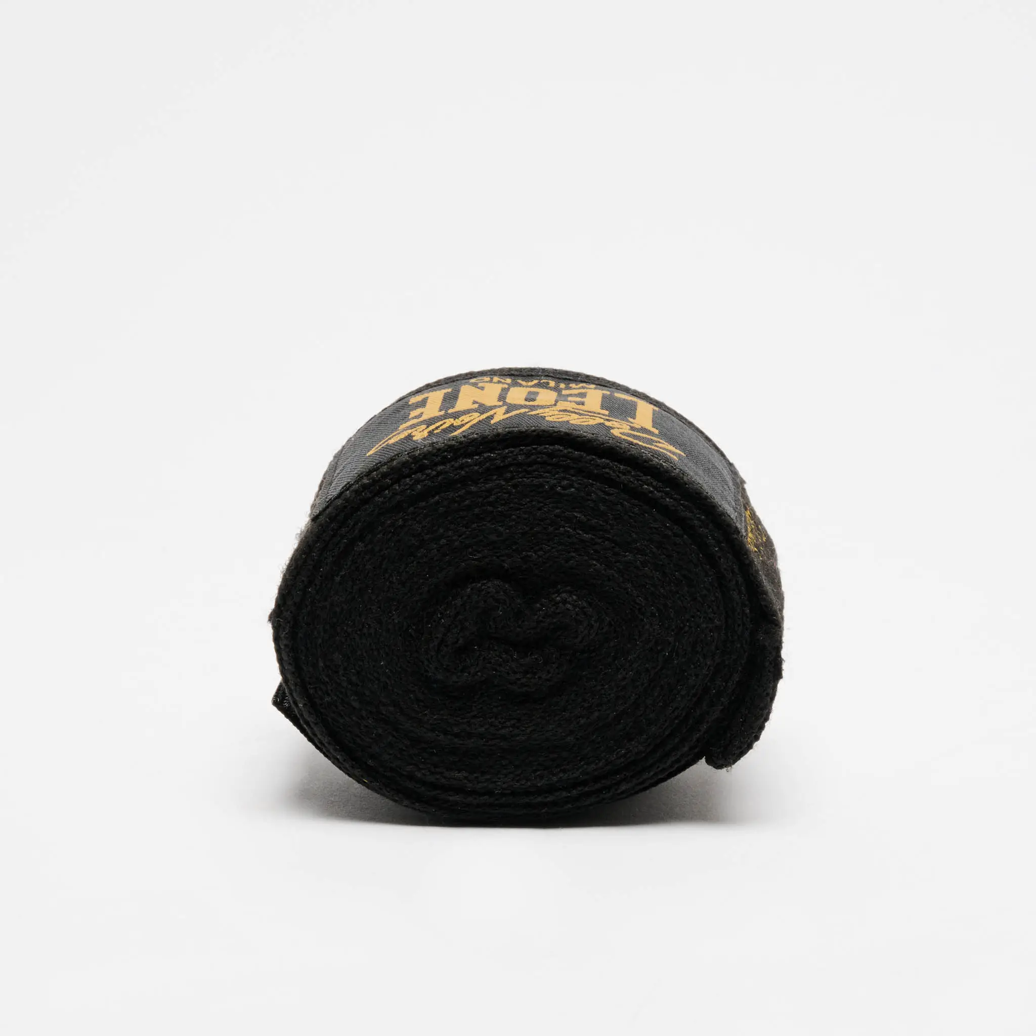 Bendaggi Boxe Leone x Dolly Noire Nero/Oro AB705DN per allenamenti di Boxe, Kickboxing, MMA e Muay Thai. Fasce con chiusura Velcro. Protezione polso e nocche.
