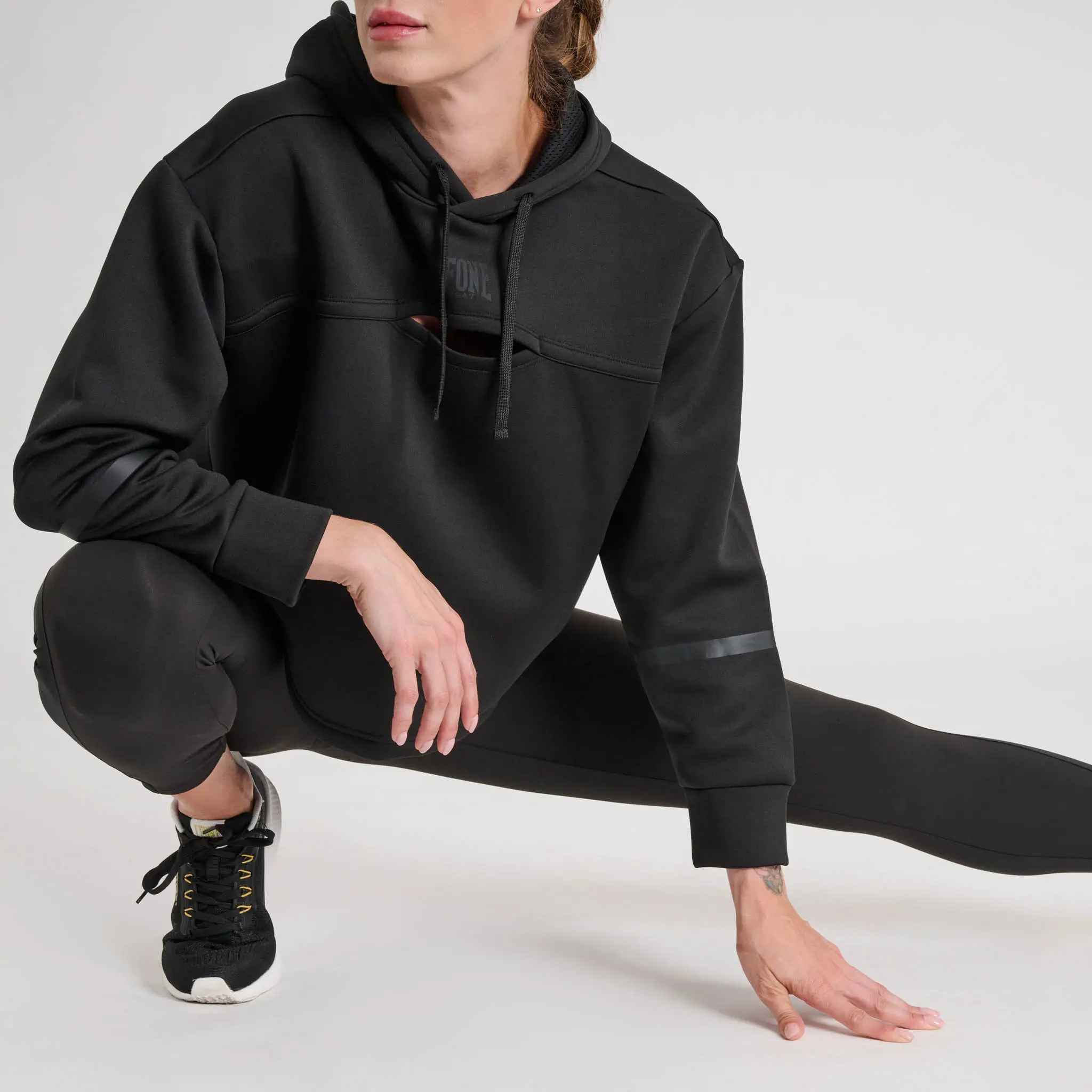 Felpa con cappuccio Donna Leone 1947 Black Lion ABX354. Felpa per allenamento, tempo libero.