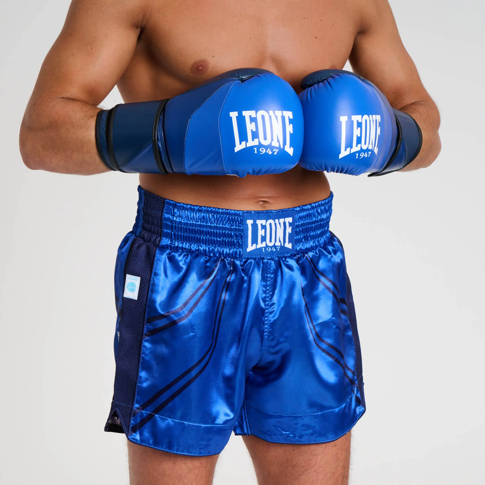 Pantaloncini Kick Leone 1947 WAKO Blu AB996 per allenamenti e Gare di Kickboxing, Kick Light, Low Kick Federkombat.