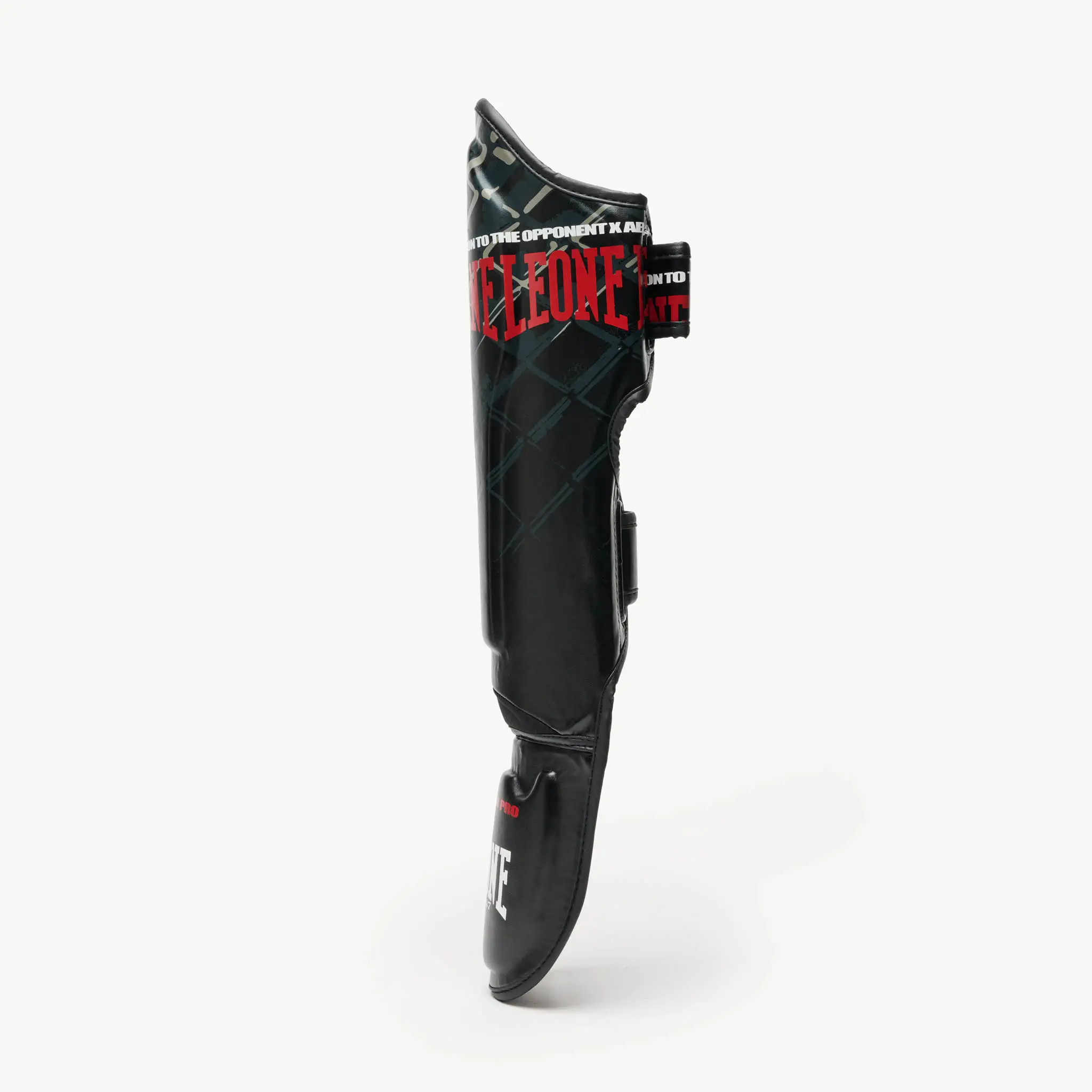 Paratibie Leone 1947 MMA Cage Grigio/Nero PT163-27 per allenamenti di MMA, Muay Thai e Kickboxing. Paratibie da allenamento strutturato e protettivo.