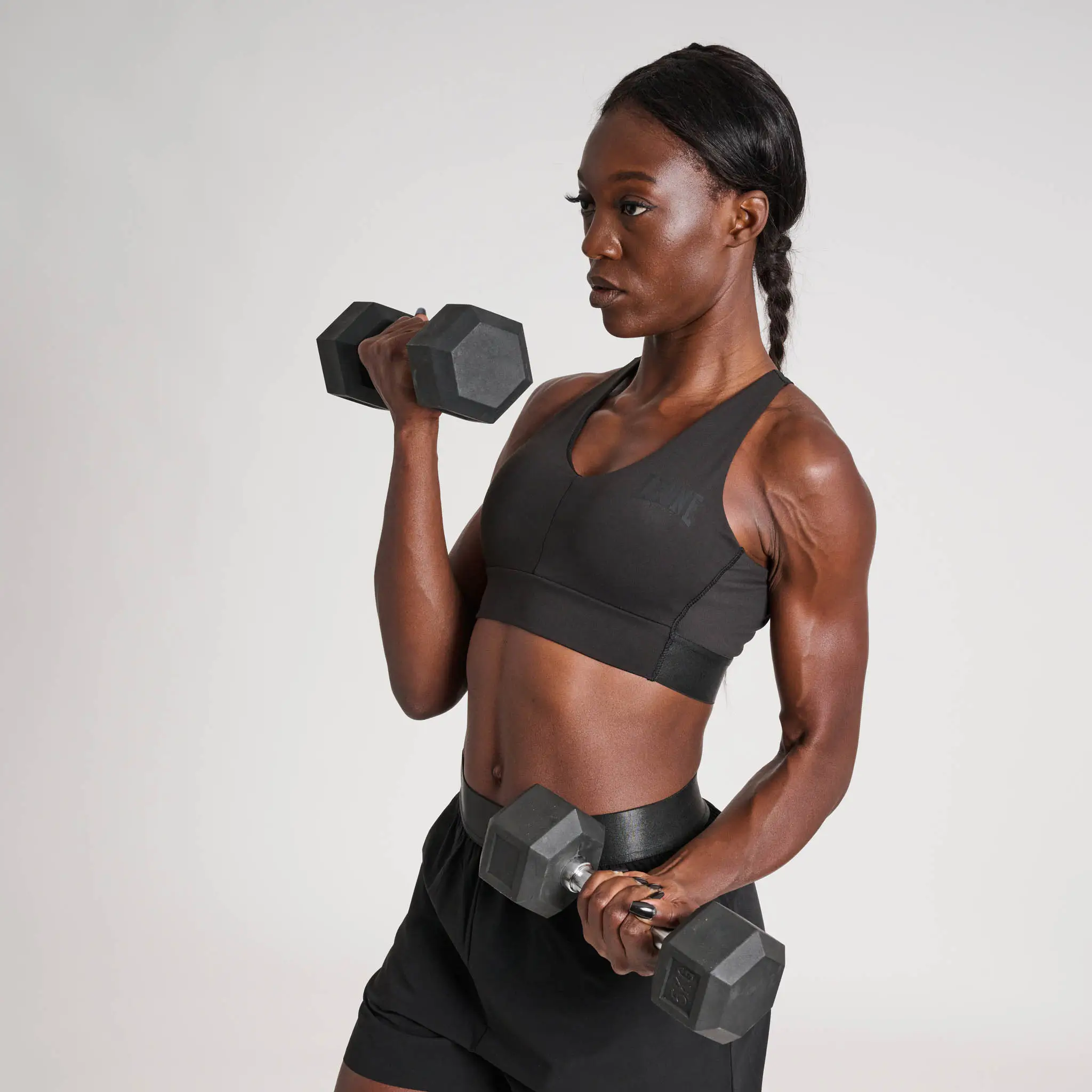 Top donna Leone 1947 Black Lion ABX351 per allenamenti di Kickboxing, Muay Thai, MMA e Palestra.