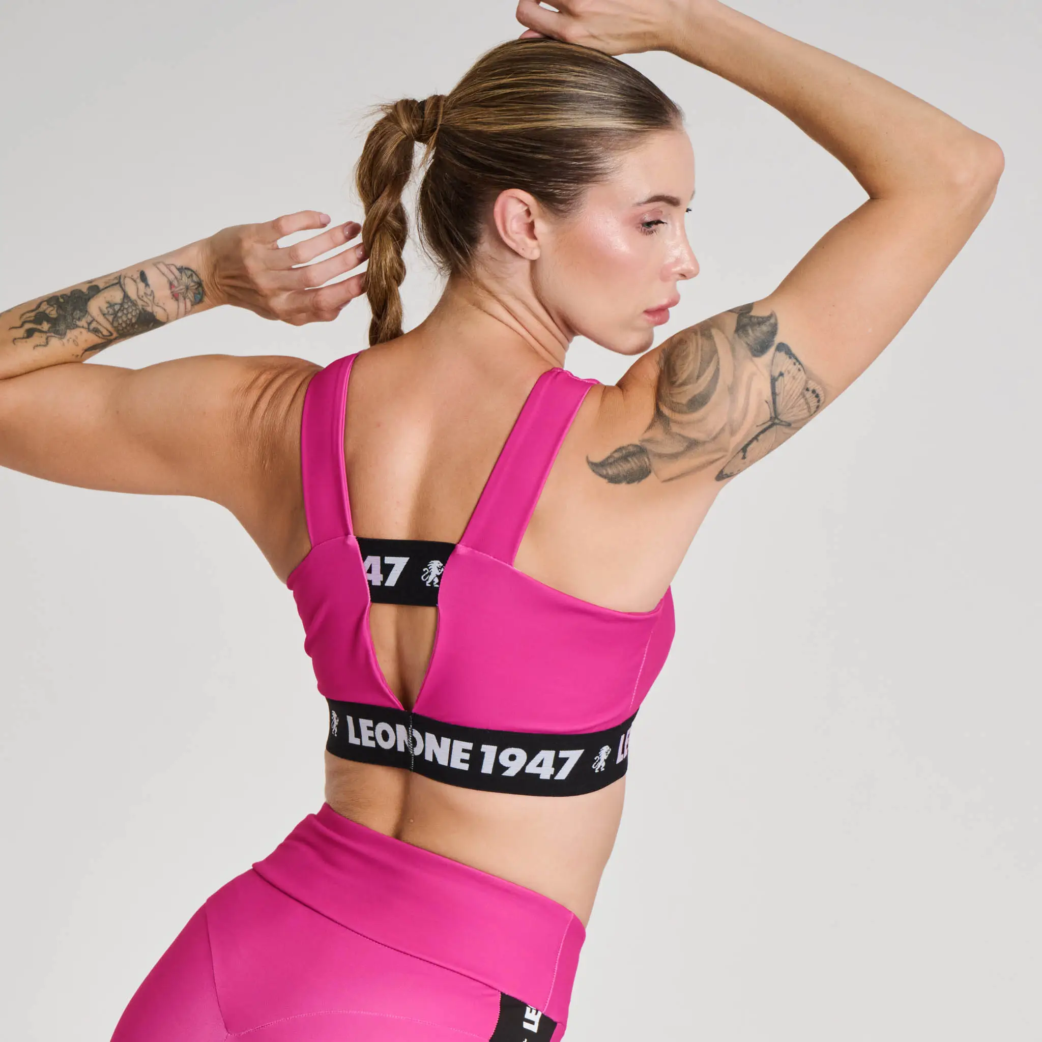 Top donna Leone 1947 Tape 47 ABX227 Fucsia per allenamenti di Kickboxing, Muay Thai, MMA e Palestra.