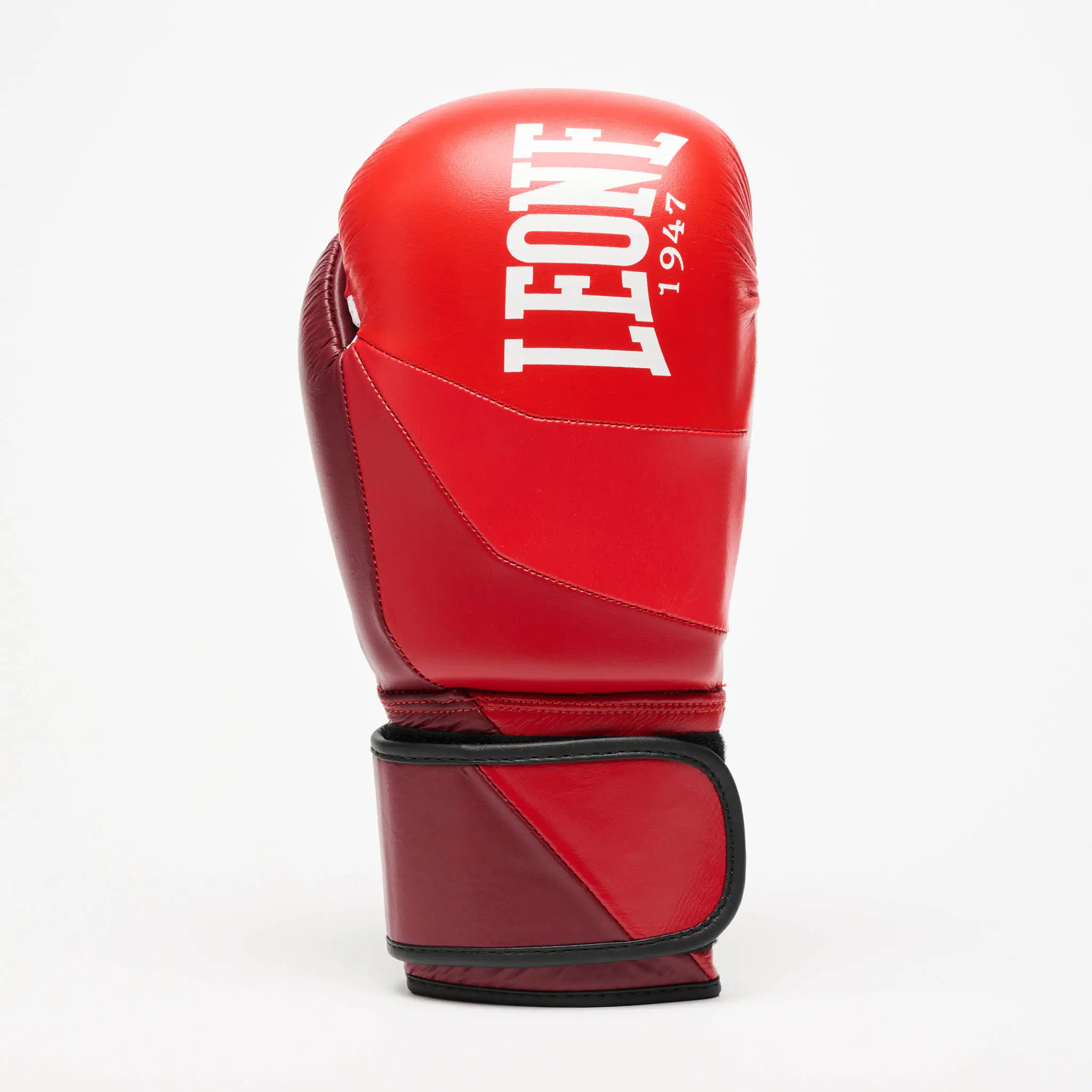 Guantoni Kickboxing Leone 1947 WAKO GN043-03-Rosso omologati FEDERKOMBAT per gare e competizioni. Guantoni ufficiali per gare nazionali e regionali federkombat.